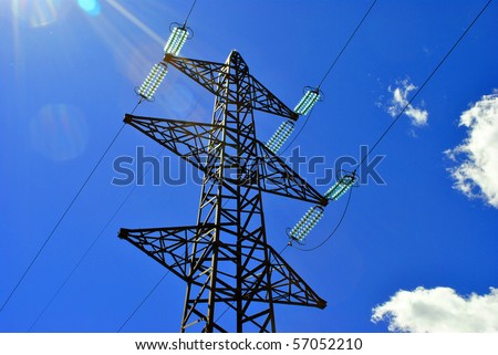 High voltage electricity pylon for the transport and transformation from high to low voltage