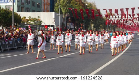 ISTANBUL - OCTOBER 29: Students march at Vatan Avenue during Republic Day celebration of Turkey on October 29, 2013 in Istanbul, Turkey.