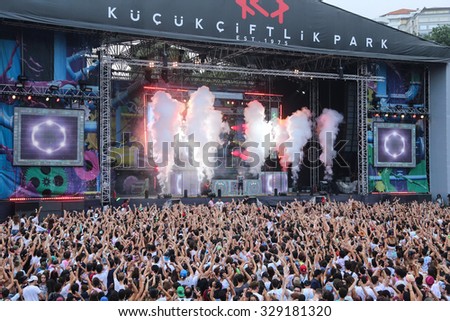 ISTANBUL, TURKEY - AUGUST 01, 2015: People have fun in Life in Color the Big Bang tour in Istanbul Kurucesme Arena