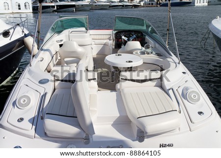 stock photo : ISTANBUL - OCTOBER 22: Deck of Fourwinns H240 boat during 30th ... stock photo : ISTANBUL - OCTOBER 22: Deck of Fourwinns H240 boat during 30th ...