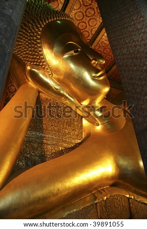 Statue of Reclining Buddha at Wat Pho temple, Bangkok, Thailand