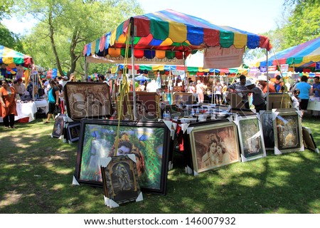 TORONTO - JULY 13: Art sale 41-st Annual Festival of India in July 13, 2013 in Toronto, Canada