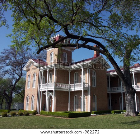 A Victorian home in Waco, Texas