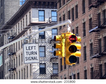 A red left turn light in New York City