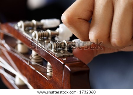 Tuning a guitar
