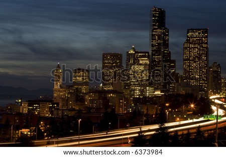 A shot of downtown Seattle during rush hour