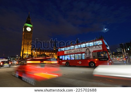 LONDON - OCTOBER 02: Night traffic on the streets of London on October 02, 2014 in London, UK. London is one of the world\'s leading tourism destinations