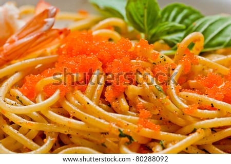 Shrimp pasta with shrimp close-up.