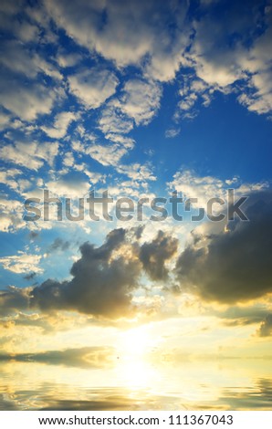 Expanse of the sea against the sunset sky. Beautiful seascape. Natural composition.