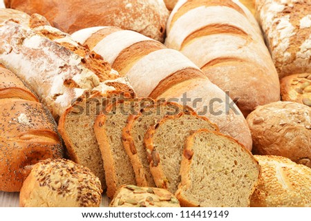 Composition with bread and rolls