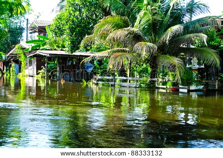 BANGKOK, THAILAND - NOVEMBER 1: flooded houses of the city during the worst monsoon floods, November 1, 2011 in Bangkok, Thailand.