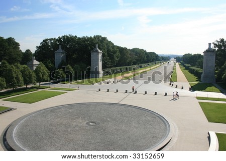 Main entrance to Arlington National Cemetery.