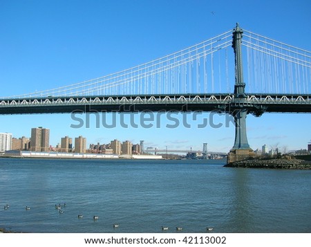 Manhattan Bridge crossing the East River.