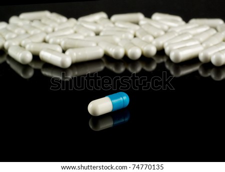 small round blue pill v 2531. small round blue pill v 2531.
