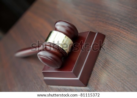judge hammer