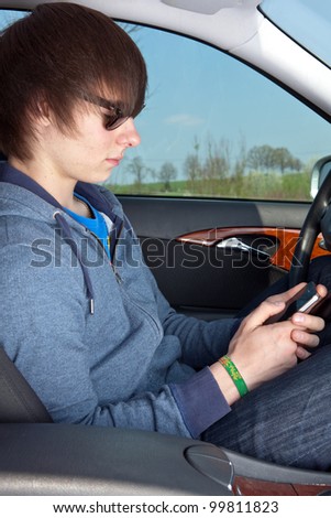 Teens in the car-phone use