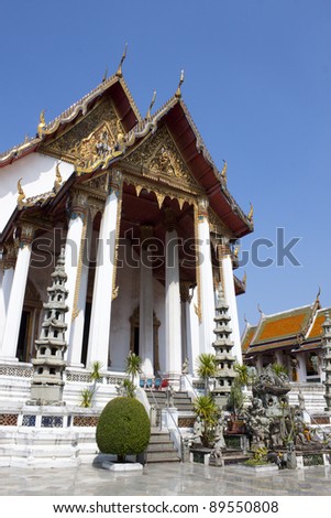 Wat Suthat Thepphawararam  is a royal temple of the first grade, one of ten such temples in Bangkok