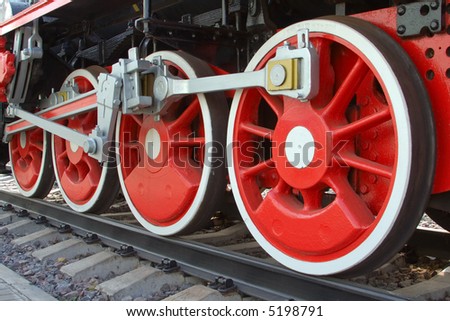 Old steam locomotive wheels, Moscow museum of railway