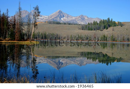 Sawtooth Mountains reflected in Little Redfish Lake, Stanley Idaho