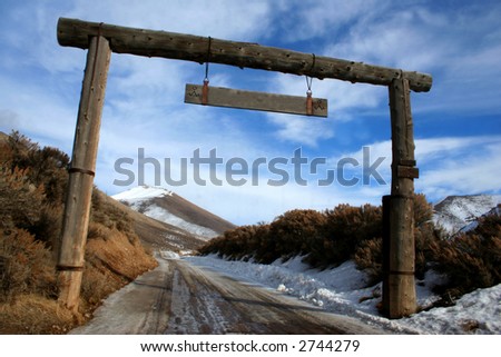 Entrance to Idaho ranch in winter