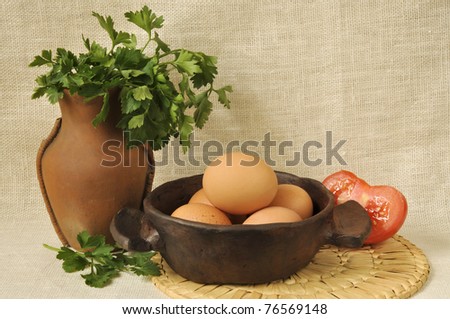 Vegetables and old ceramic ware