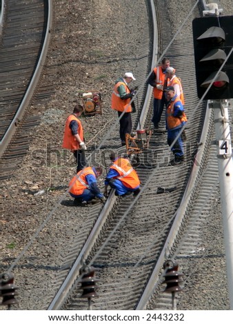 Railway workers make checkup