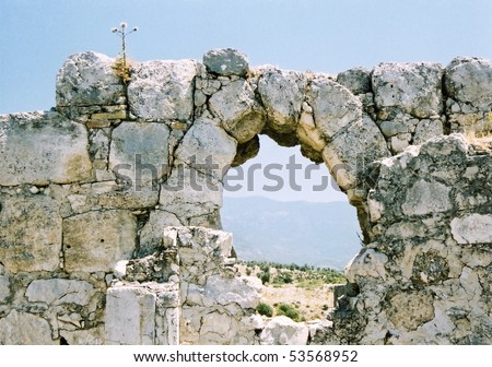 ruined stone archway in anceint ruined city on turkeys mediteranean coast