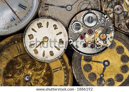 Seven antique watches, two of them with view on the inside
