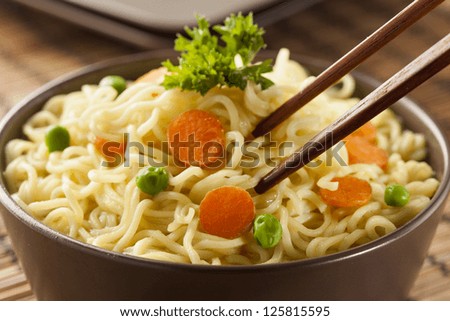 Homemade Quick Ramen Noodles with carrots and peas
