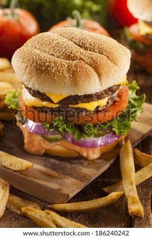 Beef Cheese Hamburger with Lettuce Tomato and Onions