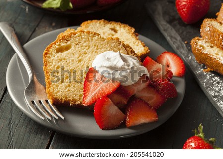 Homemade Pound Cake with Strawberries and Cream