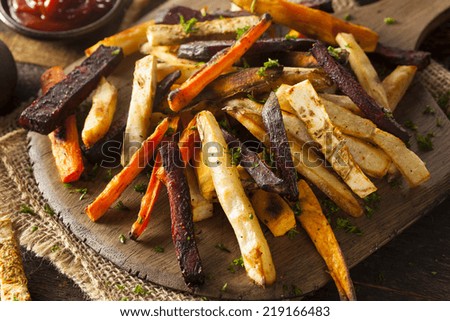Oven Baked Vegetable Fries with Carrots, Potato, and Beets