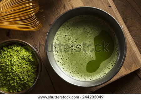 Organic Green Matcha Tea in a Bowl
