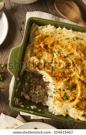 Homemade Irish Shepherd\'s Pie with Lamb and Potatoes