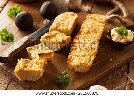 Homemade Cheesy Garlic Bread with Herbs and Spices