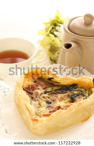 french food, Heart shaped Quiche and english tea
