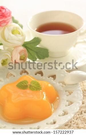 star shaped mango Jelly with mint and honey for Kid menu
