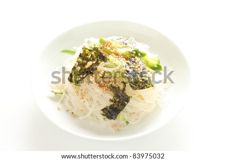 gelatin noodles with korean laver and sesame