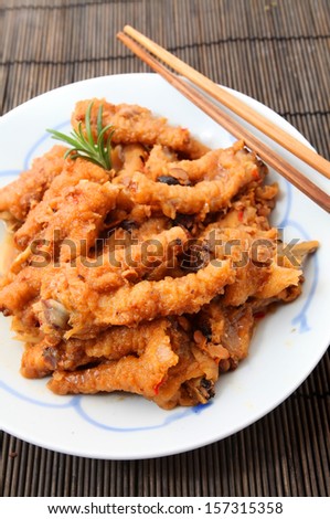 Chinese Cooked Chicken Feet bamboo mat