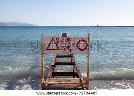 landing pier danger zone mediterranean sea