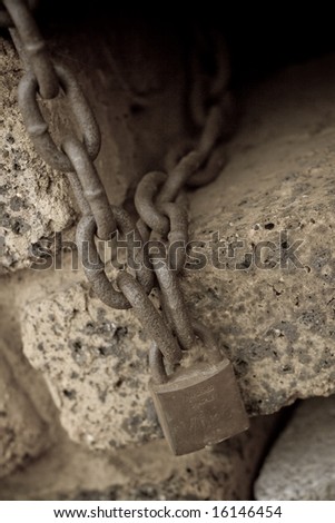 Old rusted chain and lock
