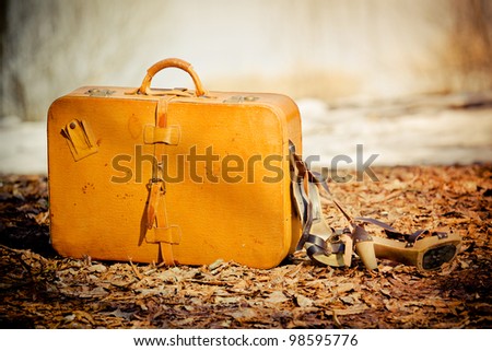 Lost orange handbag