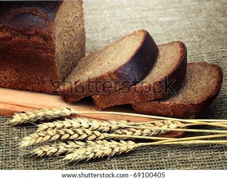 Rye bread and rye ear