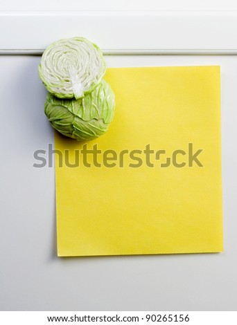 Yellow note on fridge