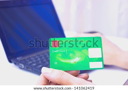 Green credit card and laptop, Credit card, photography