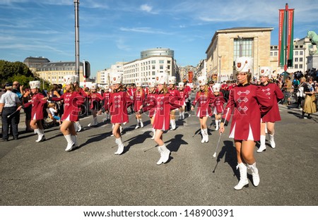 BRUSSELS, BELGIUM-SEPTEMBER 8: Royale Fanfare Communale de Huissignies at Balloons Day Parade arrived at Place de l\'Albertine on September 8, 2012 in Brussels.