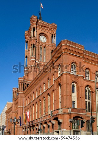 picture of the red town hall in berlin from the front right corner of the building