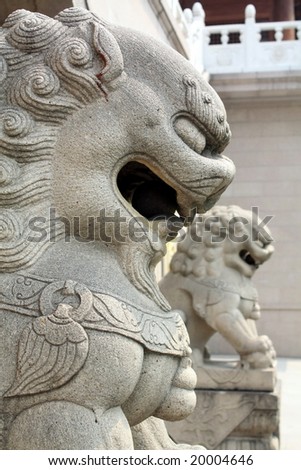 Stone Lions in Chinese Palace - The symbol of POWER & AUSPICIOUS for Chinese