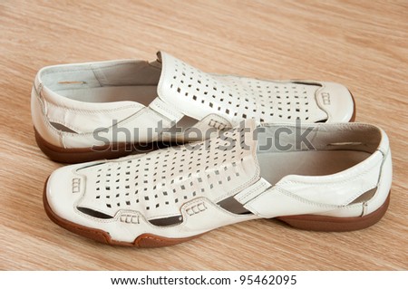 Beautiful and stylish white shoes for men