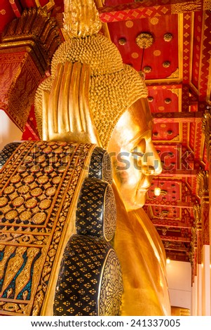 Reclining Buddha at Pamok Temple, Thailand.